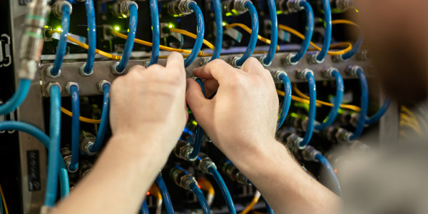 Infraestructura Común Telecomunicaciones Llíber · Instalación de infraestructura común de Telecomunicación Voz sobre IP (VoIP)