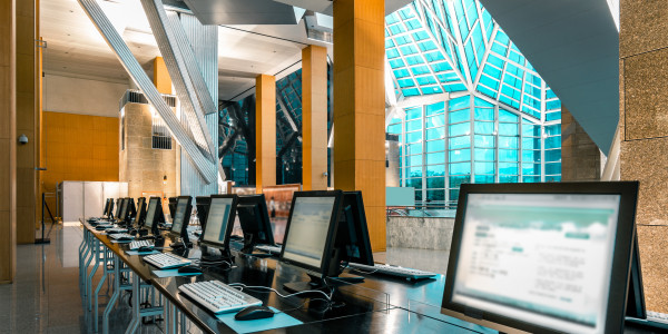 Proyectos de ICT Oficinas / Locales Comerciales Tibi · Servicios de Internet y Telefonía